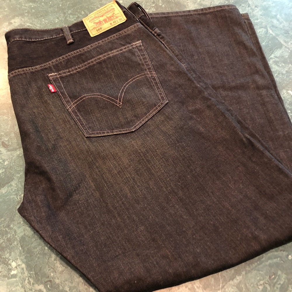 Levi’s 569 Jeans